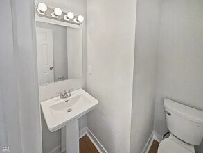 4905 Flame Way in Indianapolis, IN - Building Photo - Building Photo