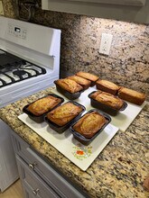 6261 E El Paseo St in Long Beach, CA - Foto de edificio - Building Photo