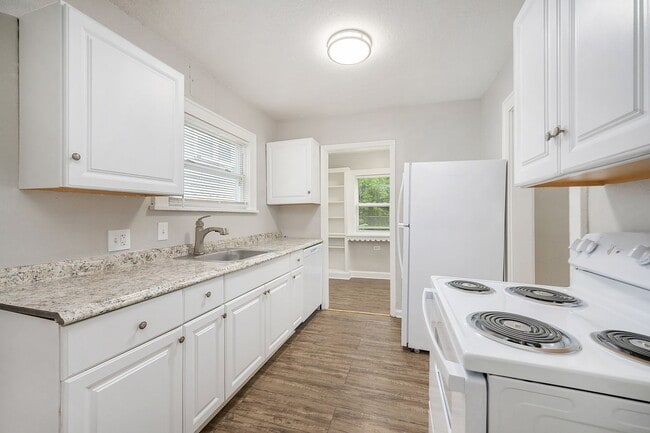 property at 5409 The Paseo