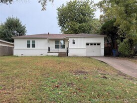 5308 S Madison Ave in Tulsa, OK - Building Photo