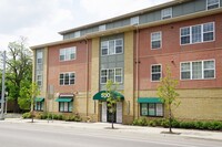 Foundation | The Gates in East Lansing, MI - Foto de edificio - Building Photo