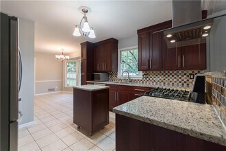 1317 Witham Dr in Dunwoody, GA - Building Photo - Building Photo