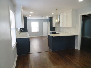 1103 Jocelyn St in Houston, TX - Building Photo - Building Photo