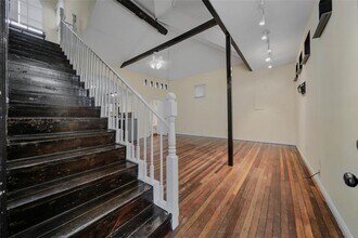 5419 Gulfton St in Houston, TX - Foto de edificio - Building Photo