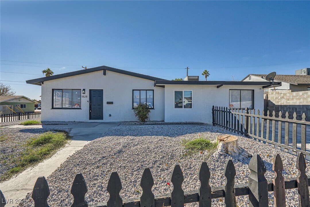 1828 Bonita Ave in Las Vegas, NV - Building Photo
