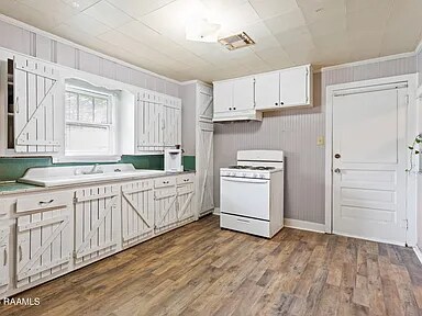 106 Cadillac St in Lafayette, LA - Foto de edificio