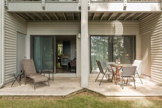 5658 Creeks Crossing, Unit 5658 in Williamsburg, MI - Building Photo - Building Photo