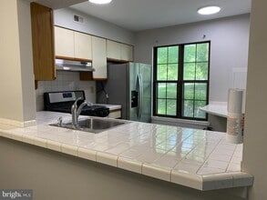 157 Bradford Ct in Mount Laurel, NJ - Building Photo - Building Photo