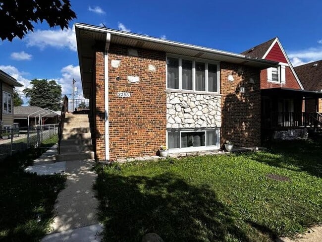property at 3255 S 61st Ct