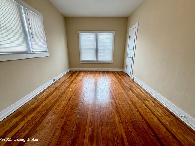 1907 Payne St in Louisville, KY - Building Photo - Building Photo