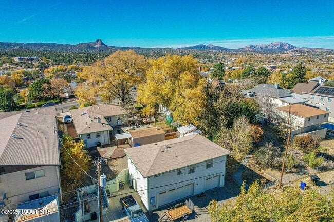 property at 243 S Pleasant St