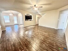 738 Great Oaks Dr in New Braunfels, TX - Building Photo - Building Photo