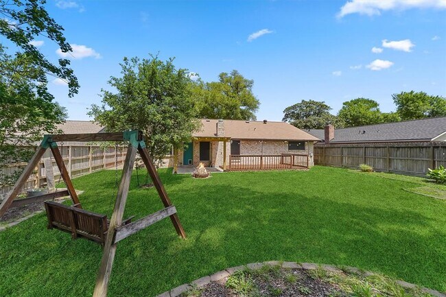 19315 Gagelake Ln in Houston, TX - Foto de edificio - Building Photo