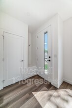 7728-7105 105 Ave NW in Edmonton, AB - Building Photo - Building Photo