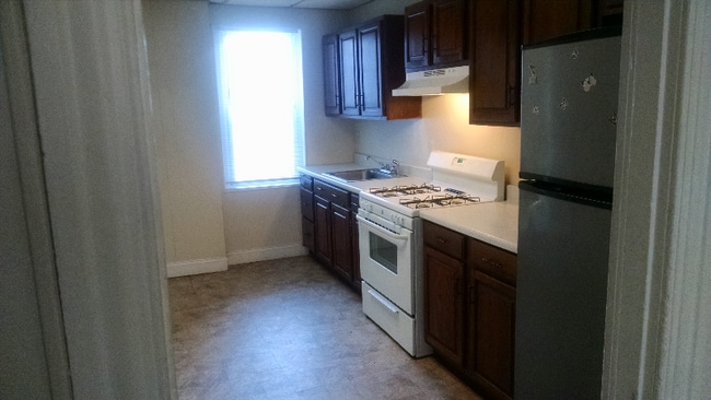 770 Kohn St in Norristown, PA - Foto de edificio - Building Photo