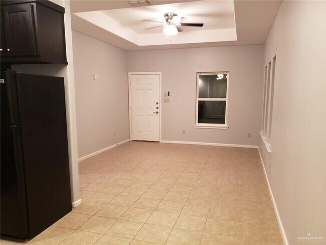 2716 Primrose Ave-Unit -4 in Edinburg, TX - Building Photo - Building Photo