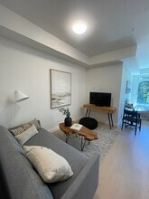 150 James Rd in Port Moody, BC - Building Photo - Building Photo