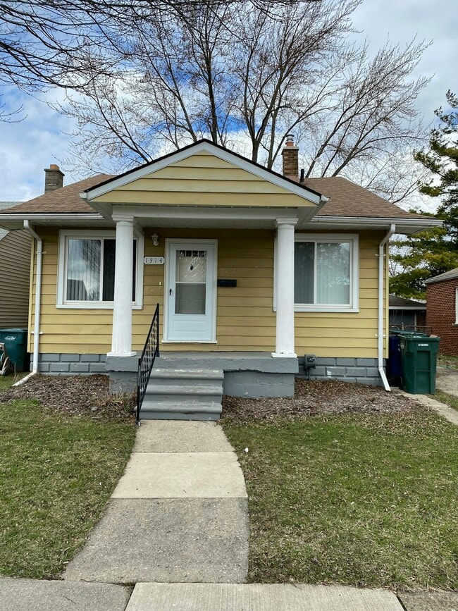 property at 1314 Empire Ave