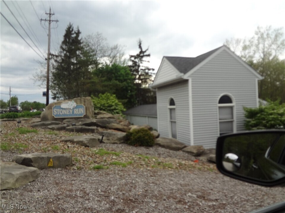 1304 Stoney Run Trail in Broadview Heights, OH - Building Photo