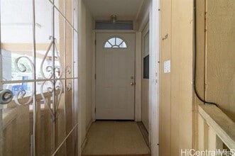 94-216-216 Makamaka Pl in Waipahu, HI - Building Photo - Building Photo
