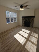 1114 Old Williamsburg Rd in Sandston, VA - Building Photo - Building Photo