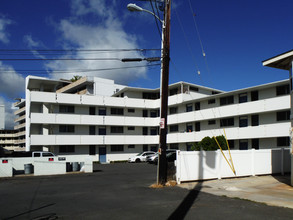 2636 Maunawai Pl in Honolulu, HI - Building Photo - Building Photo