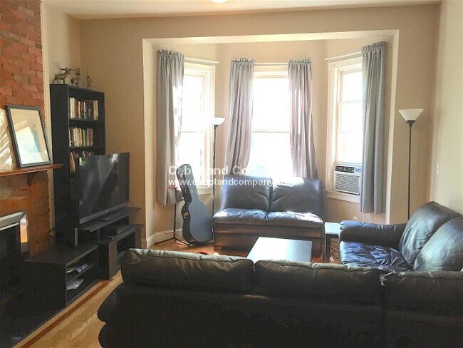 65 Berkeley St, Unit 1
