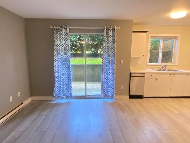 property at 1050 Braidwood Rd