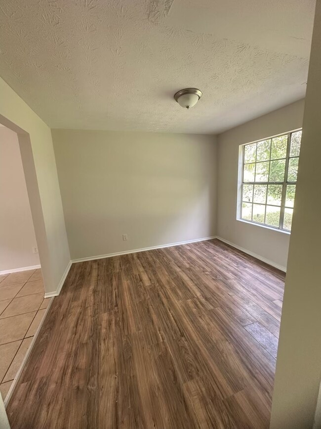 1534 Shenta Oak Dr in Norcross, GA - Building Photo - Building Photo