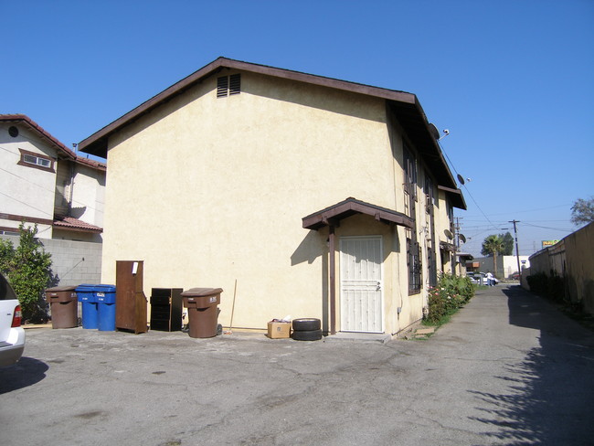 3435 Gilman Rd in El Monte, CA - Building Photo - Building Photo