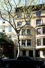 32 W 85th St in New York, NY - Building Photo - Building Photo