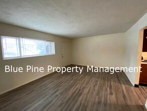 1680 Calkins Ave in Idaho Falls, ID - Building Photo - Building Photo