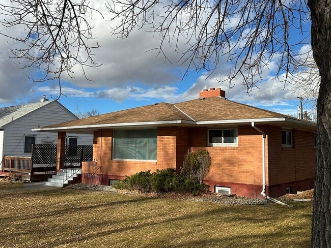 property at 3521 2nd Ave N