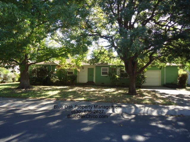 property at 1159 Sierra Vista Way