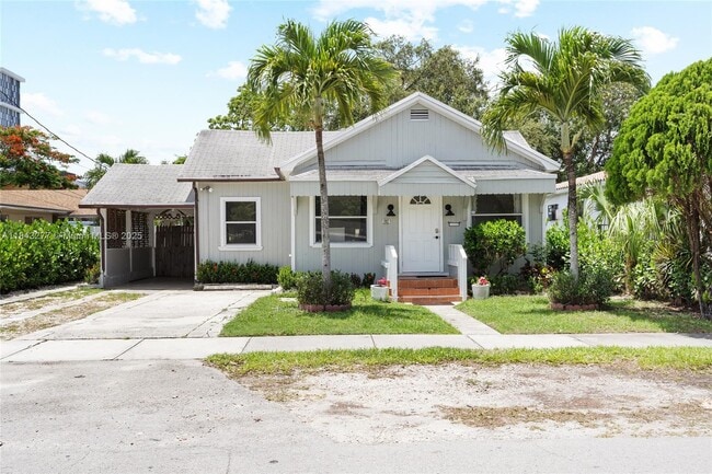 property at 2946 SW 26th St