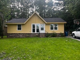 148 Braly Dr in Summerville, SC - Building Photo