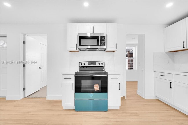 property at 2419 Coolidge St