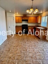 847 Clara in Meridian, ID - Foto de edificio - Building Photo