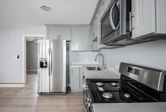 1024 Loma Ave-Unit -6 in Long Beach, CA - Foto de edificio - Building Photo