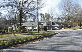 Garden Spring Apartments in Raleigh, NC - Foto de edificio - Building Photo