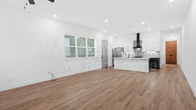 820 S Walters St in San Antonio, TX - Building Photo - Building Photo