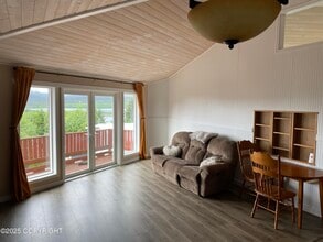 3325/3327 Denali Ave in Ketchikan, AK - Building Photo - Building Photo