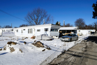 165 Turnpike Rd in Westborough, MA - Building Photo - Building Photo