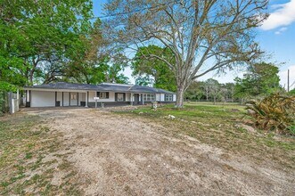 815 Brooks Ave in Rosenberg, TX - Building Photo - Building Photo