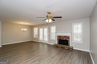 108 West Bridge Dr in Dallas, GA - Building Photo - Building Photo