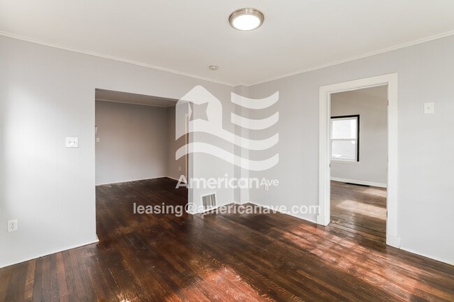 526 Tauromee Ave in Kansas City, KS - Foto de edificio - Building Photo