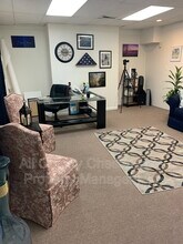 635 Frederick Rd in Catonsville, MD - Building Photo - Building Photo