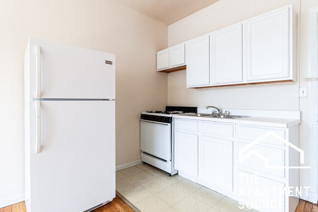 property at 1050 W George St