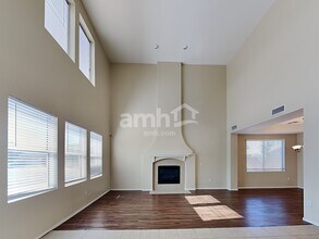 6803 S 41st Ln in Phoenix, AZ - Building Photo - Building Photo