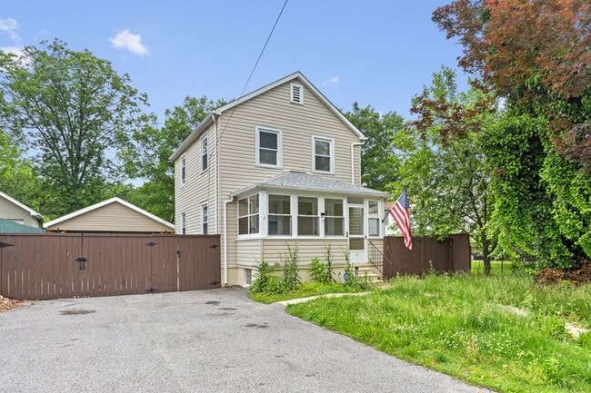 property at 3616 Coolidge Ave